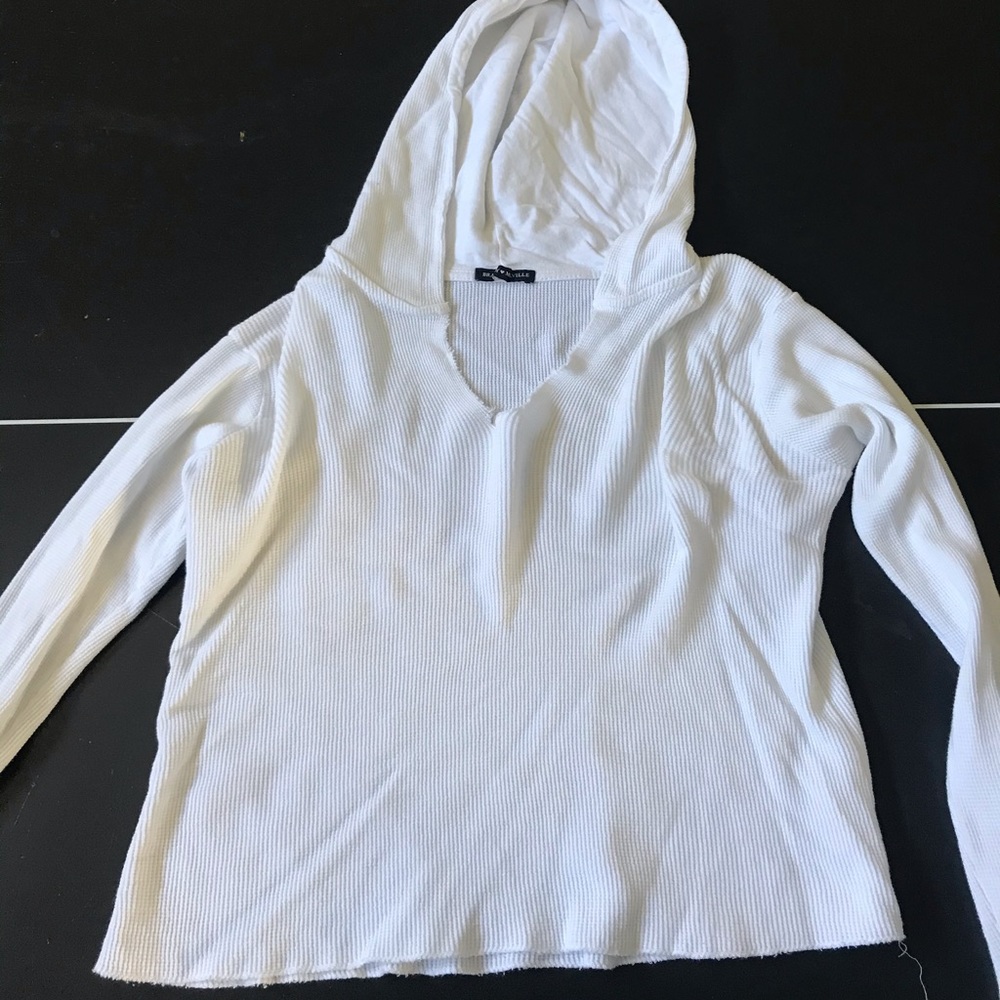 brandy melville long sleeve hoodie